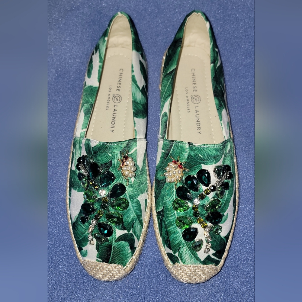 Chinese Laundry Leaf Print Espadrilles with Green Embellishments